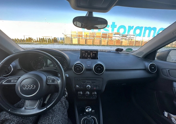 Audi A1 cena 37000 przebieg: 153000, rok produkcji 2014 z Zabrze małe 37